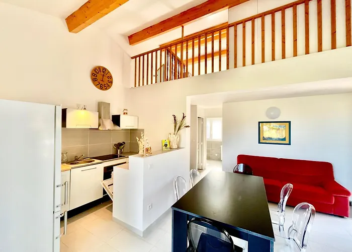 Les D'ostriconi - Ogliastro Ferienhaus Palasca (Corsica)